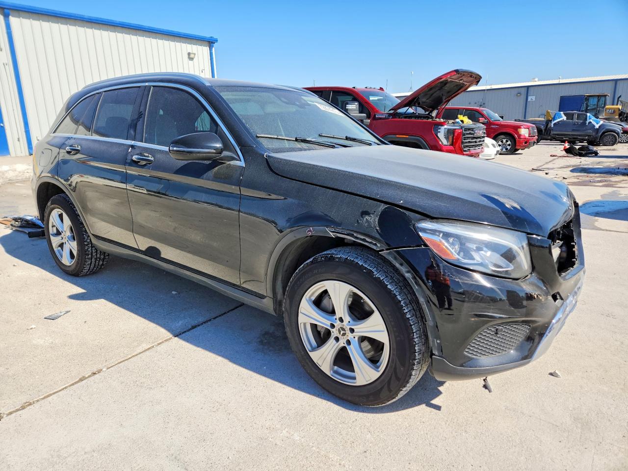 2018 MERCEDES-BENZ GLC 300 photo 4