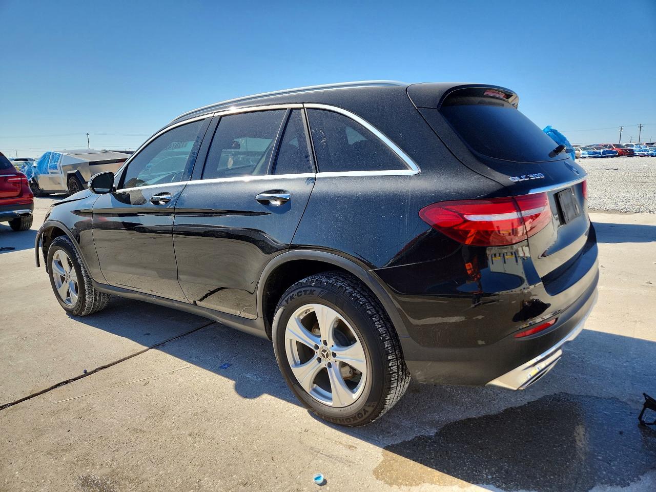 2018 MERCEDES-BENZ GLC 300 photo 2