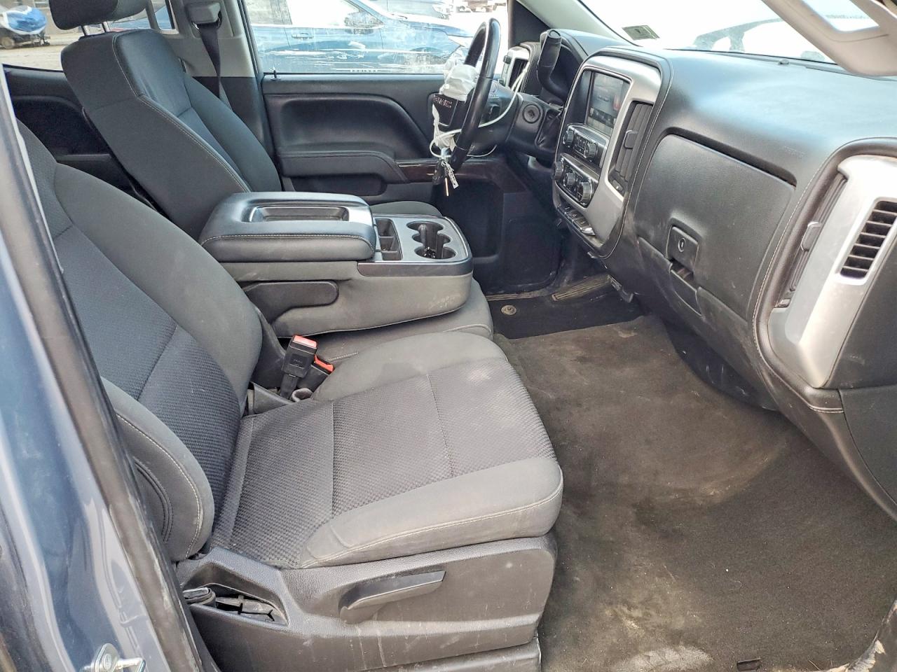 2015 GMC SIERRA K1500 SLE photo 13