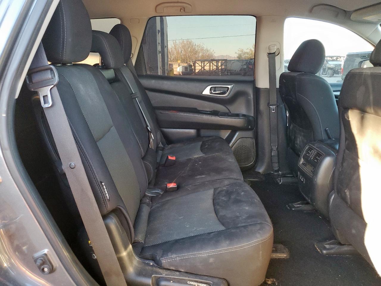 2020 NISSAN PATHFINDER S photo 21