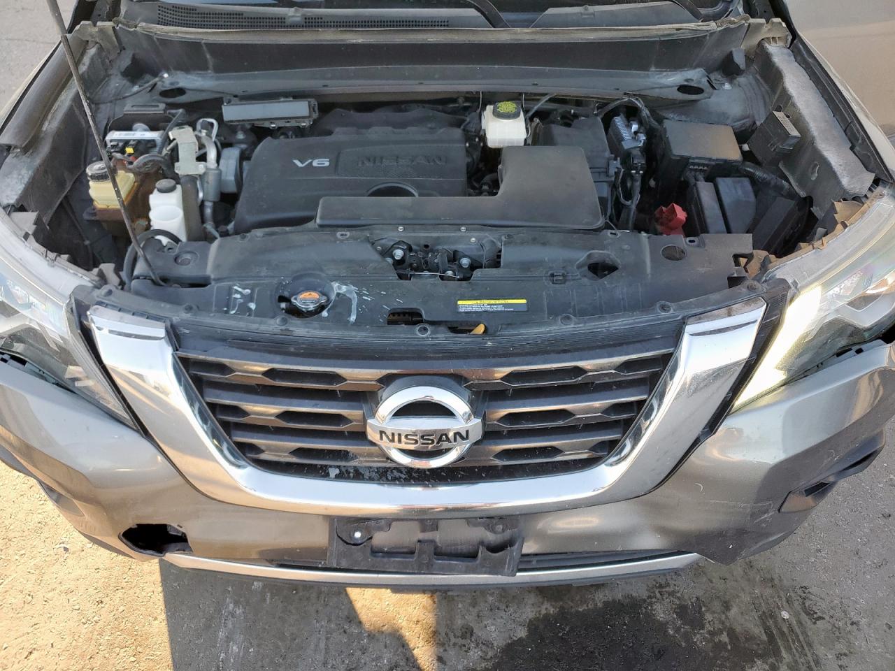 2020 NISSAN PATHFINDER S photo 23