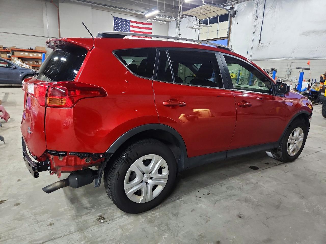 2015 TOYOTA RAV4 LE photo 7