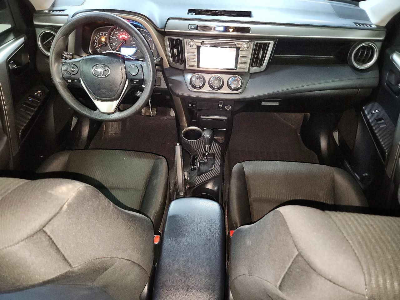 2015 TOYOTA RAV4 LE photo 22