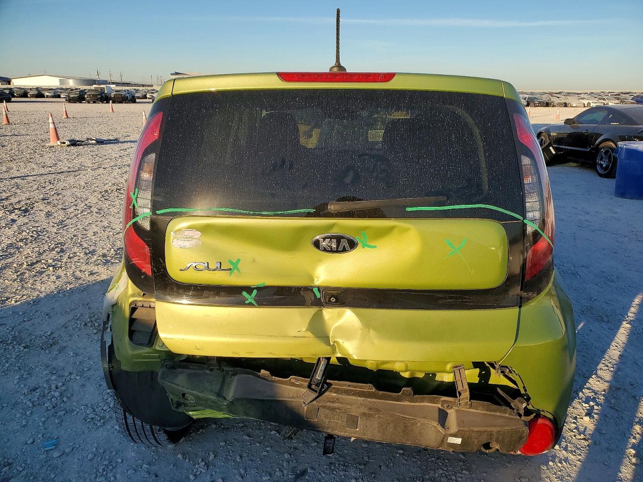 2016 KIA SOUL + photo 16