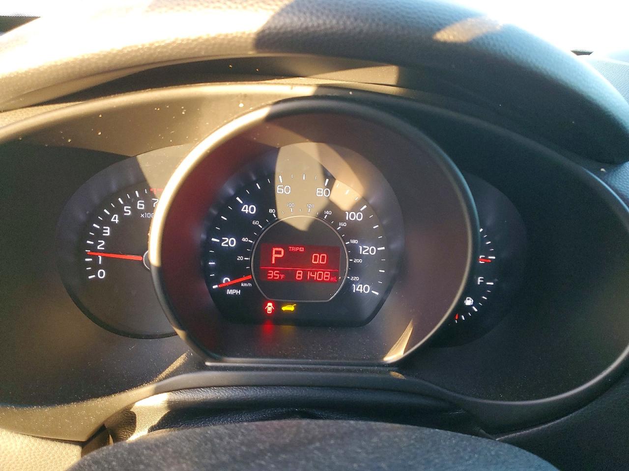 2016 KIA SOUL + photo 25