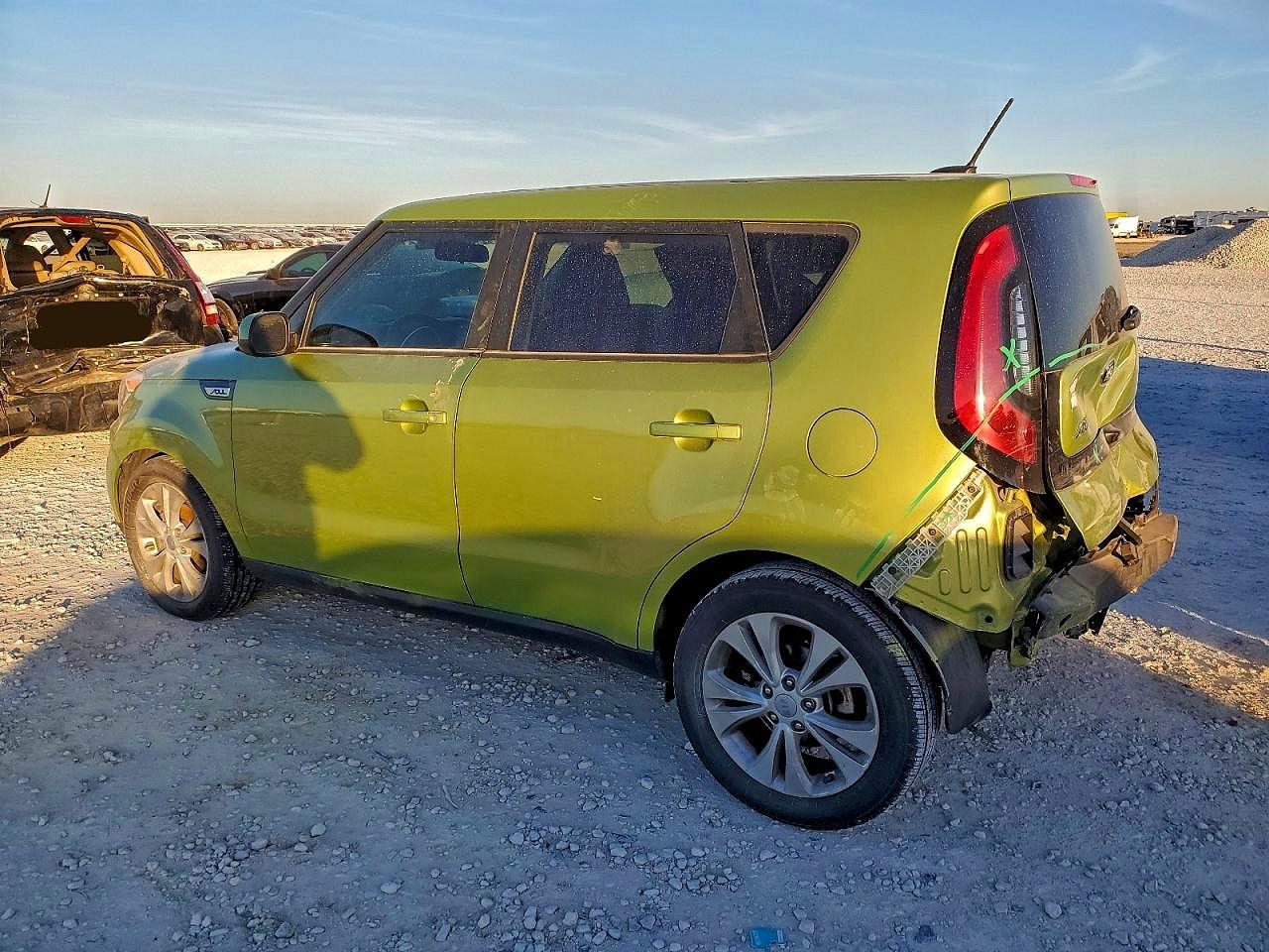 2016 KIA SOUL + photo 4