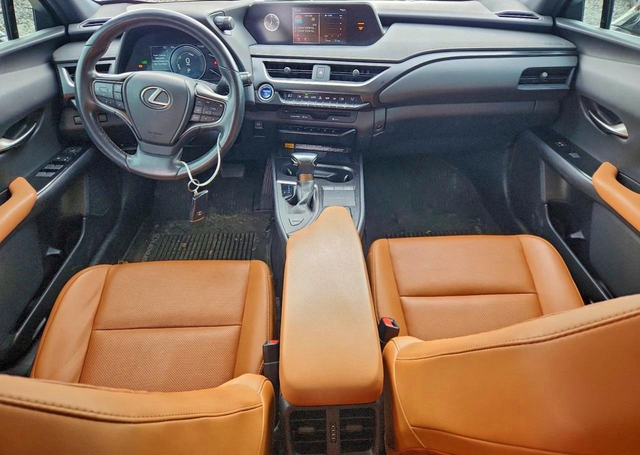 2020 LEXUS UX 250H photo 8