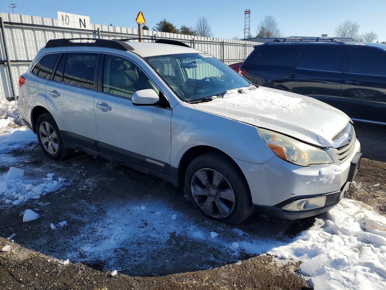 2011 SUBARU OUTBACK 2.5I PREMIUM photo 7