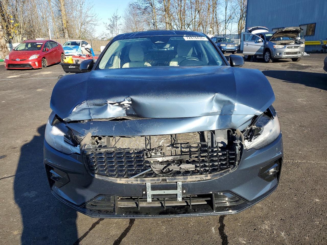 2024 VOLVO S60 CORE photo 5