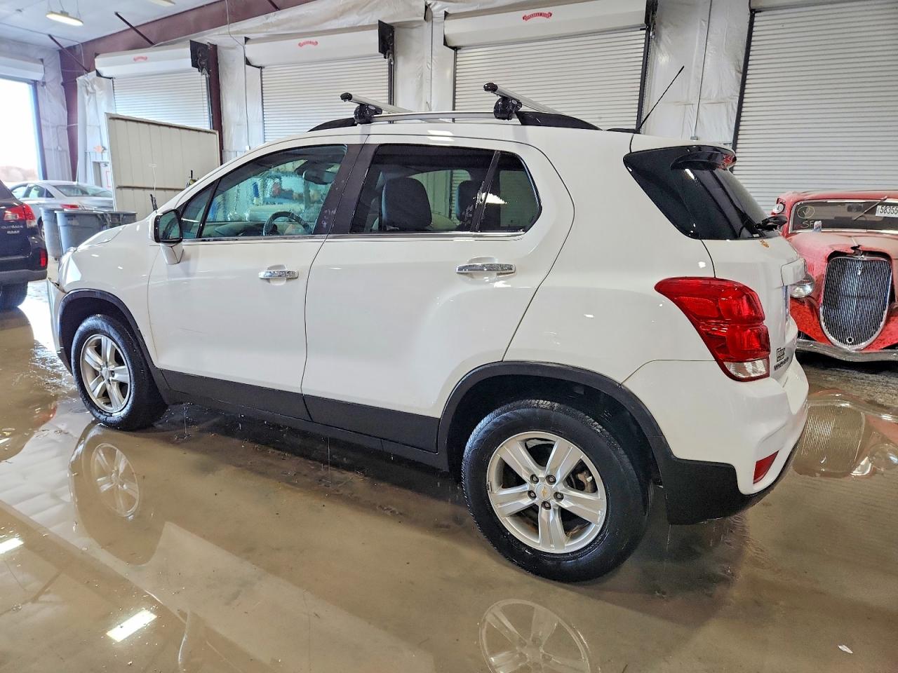 2019 CHEVROLET TRAX 1LT photo 3