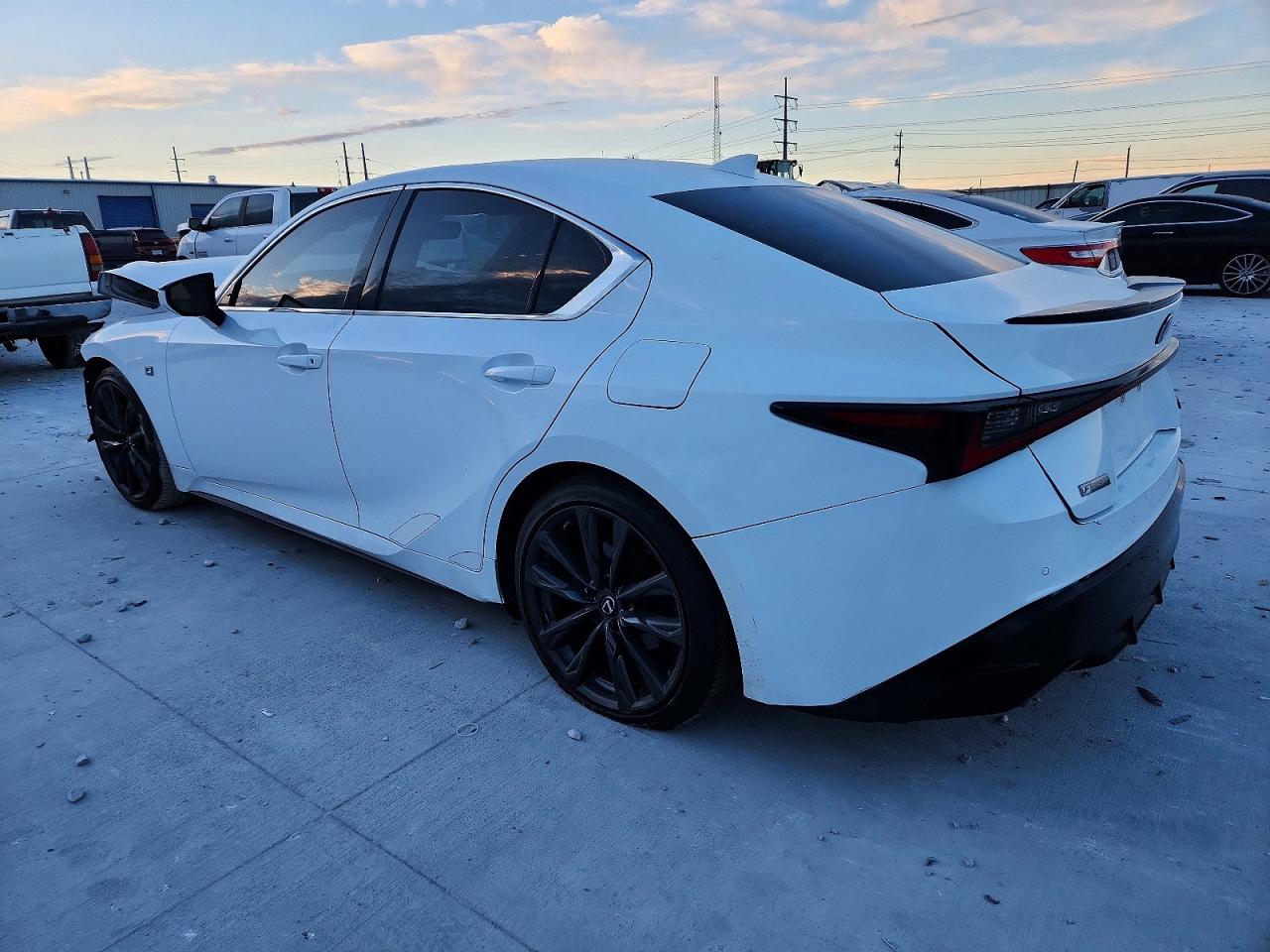 2021 LEXUS IS 350 F SPORT photo 5