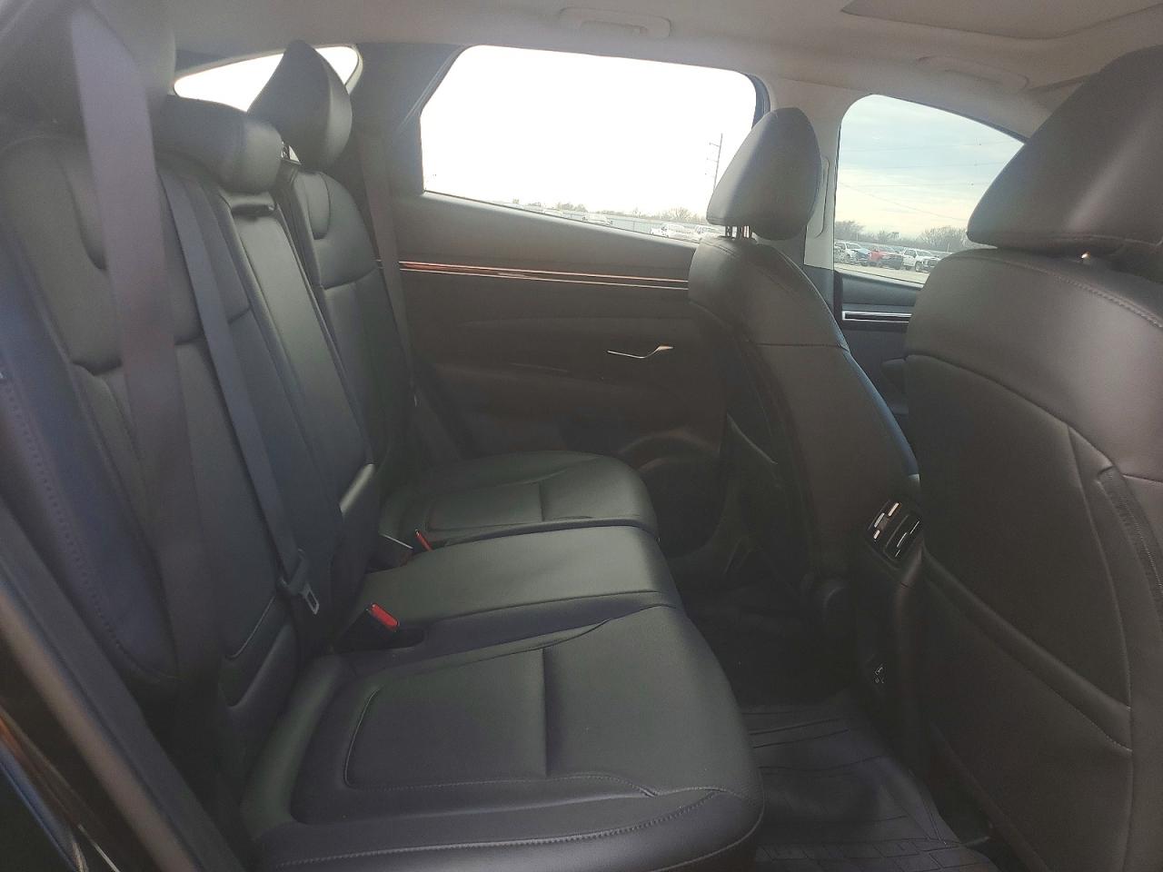 2024 HYUNDAI TUCSON SEL photo 11