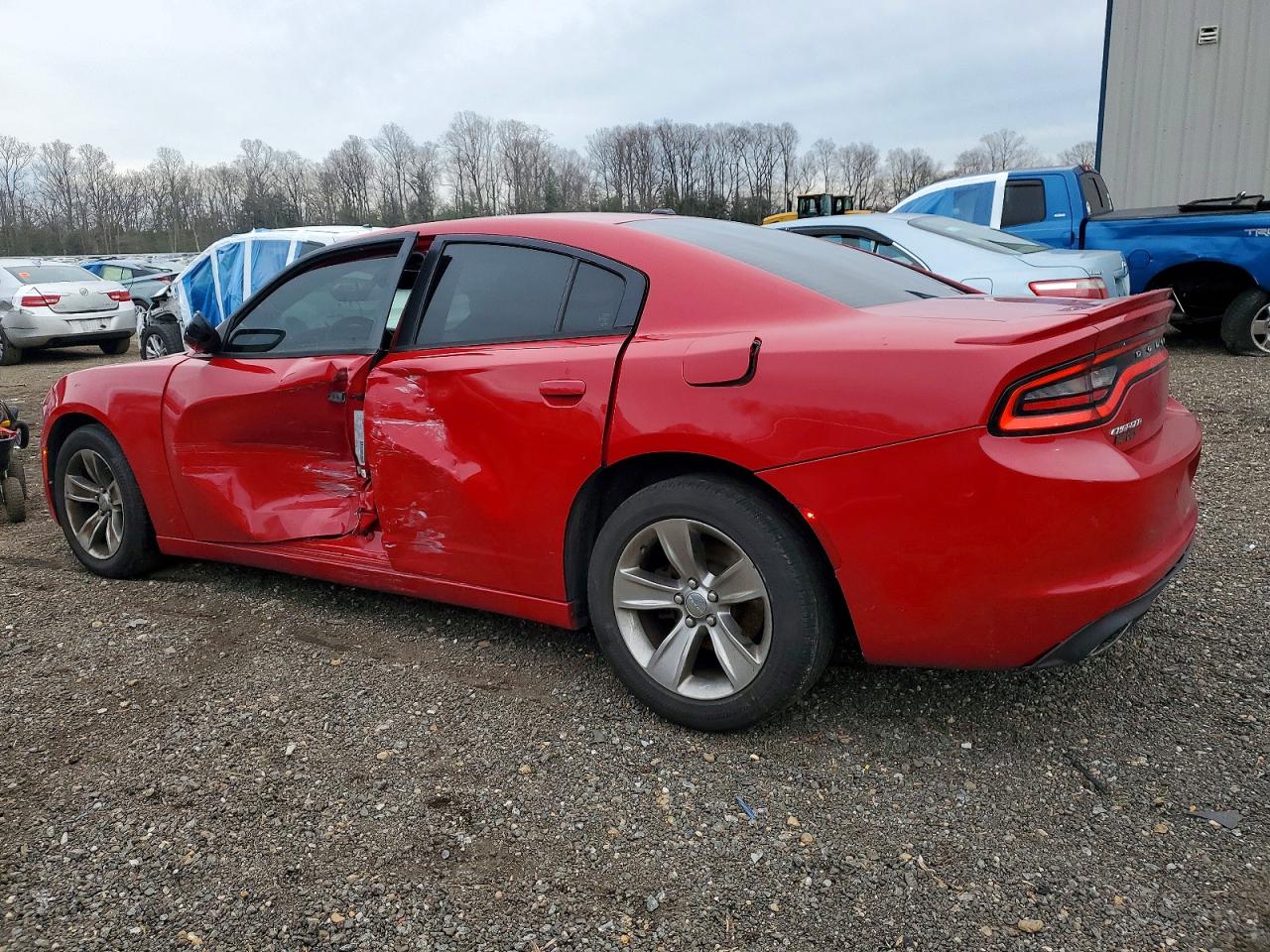 2015 DODGE CHARGER SE photo 2