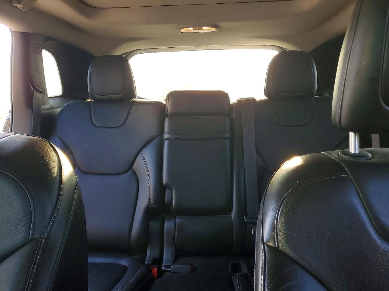 2018 JEEP CHEROKEE photo 10