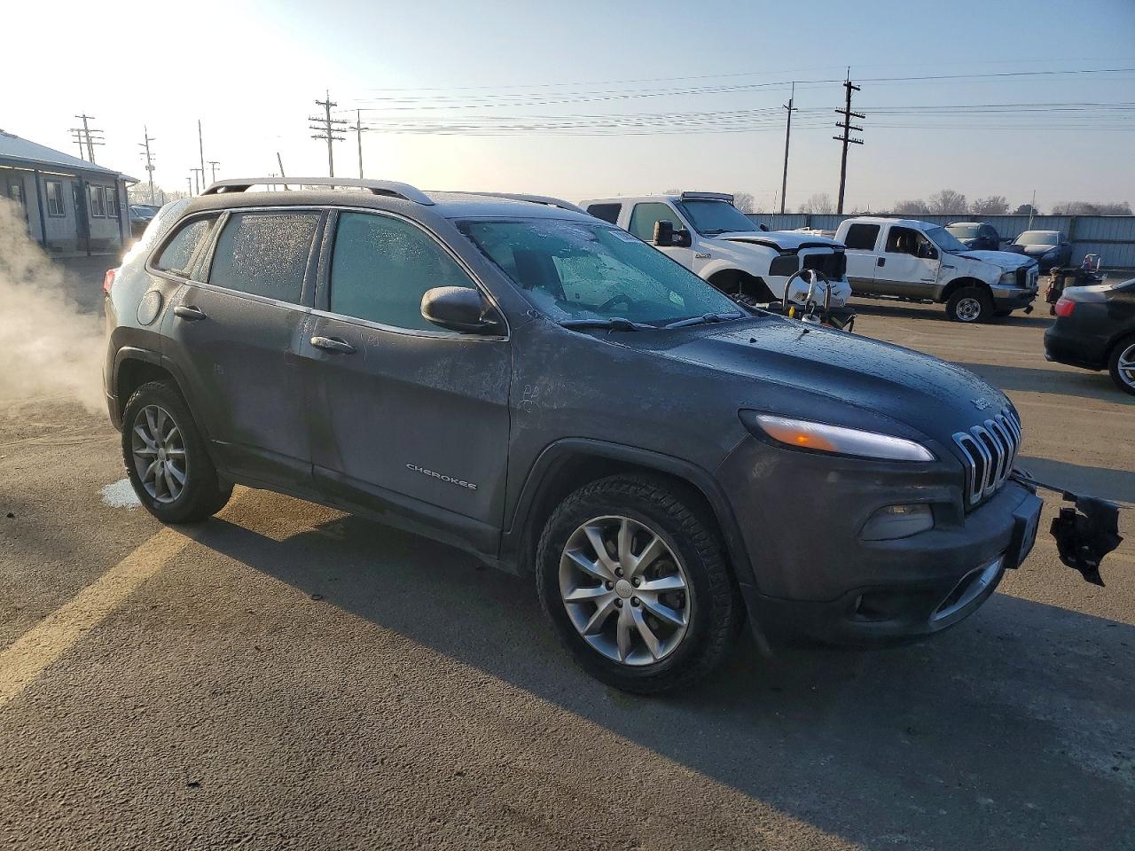 2018 JEEP CHEROKEE photo 4