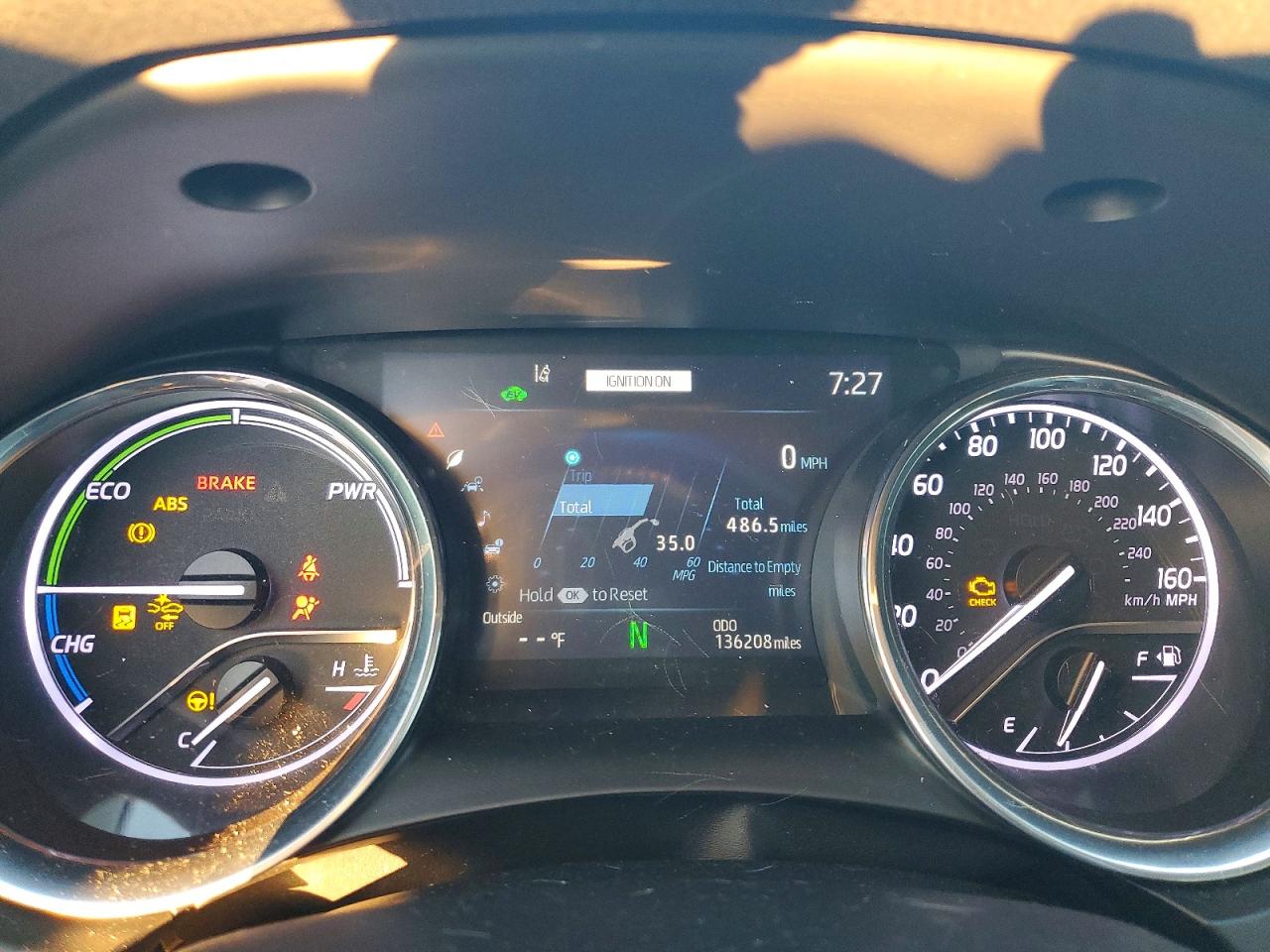 2019 TOYOTA CAMRY HYBRID photo 25