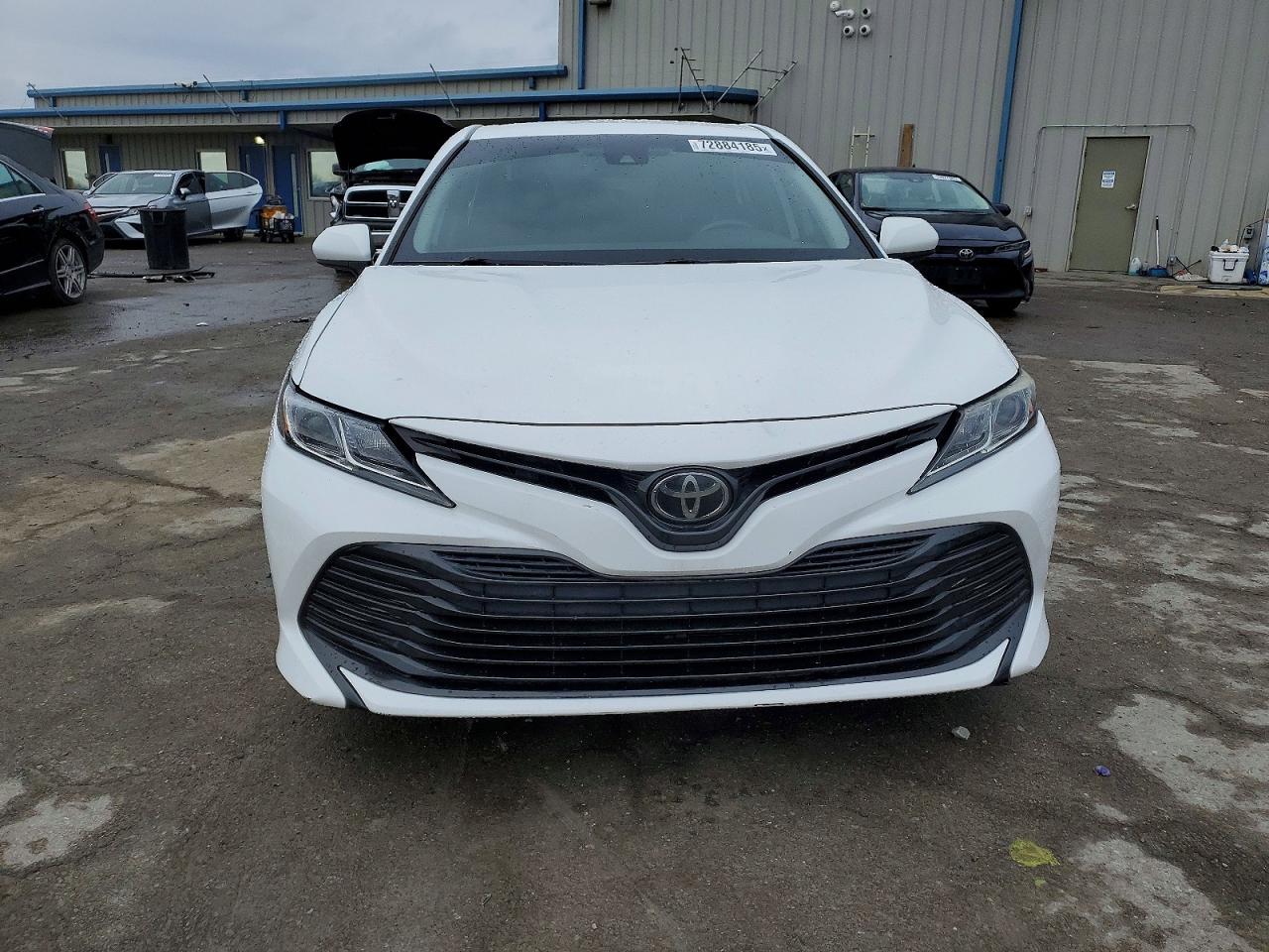 2020 TOYOTA CAMRY LE photo 5