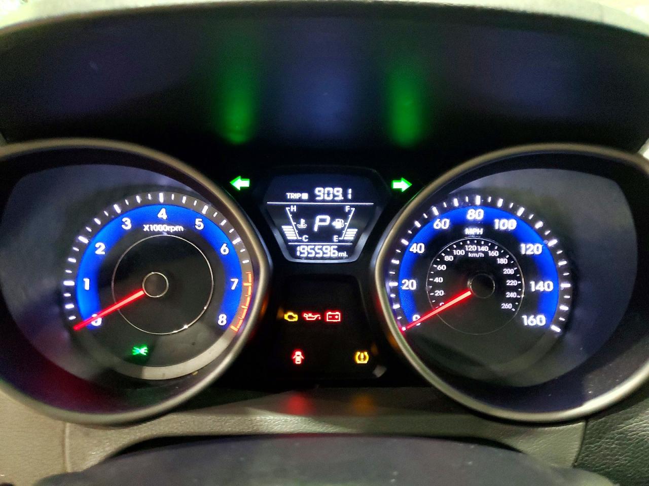 2014 HYUNDAI ELANTRA SE photo 17