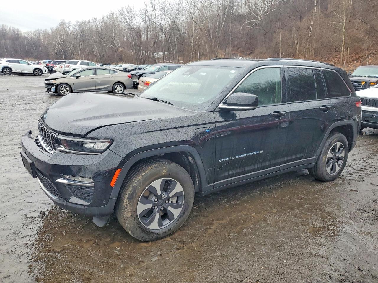 2023 JEEP GRAND CHEROKEE