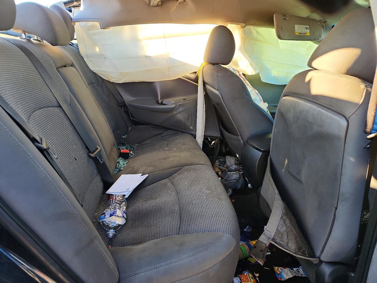 2011 HYUNDAI SONATA GLS photo 10