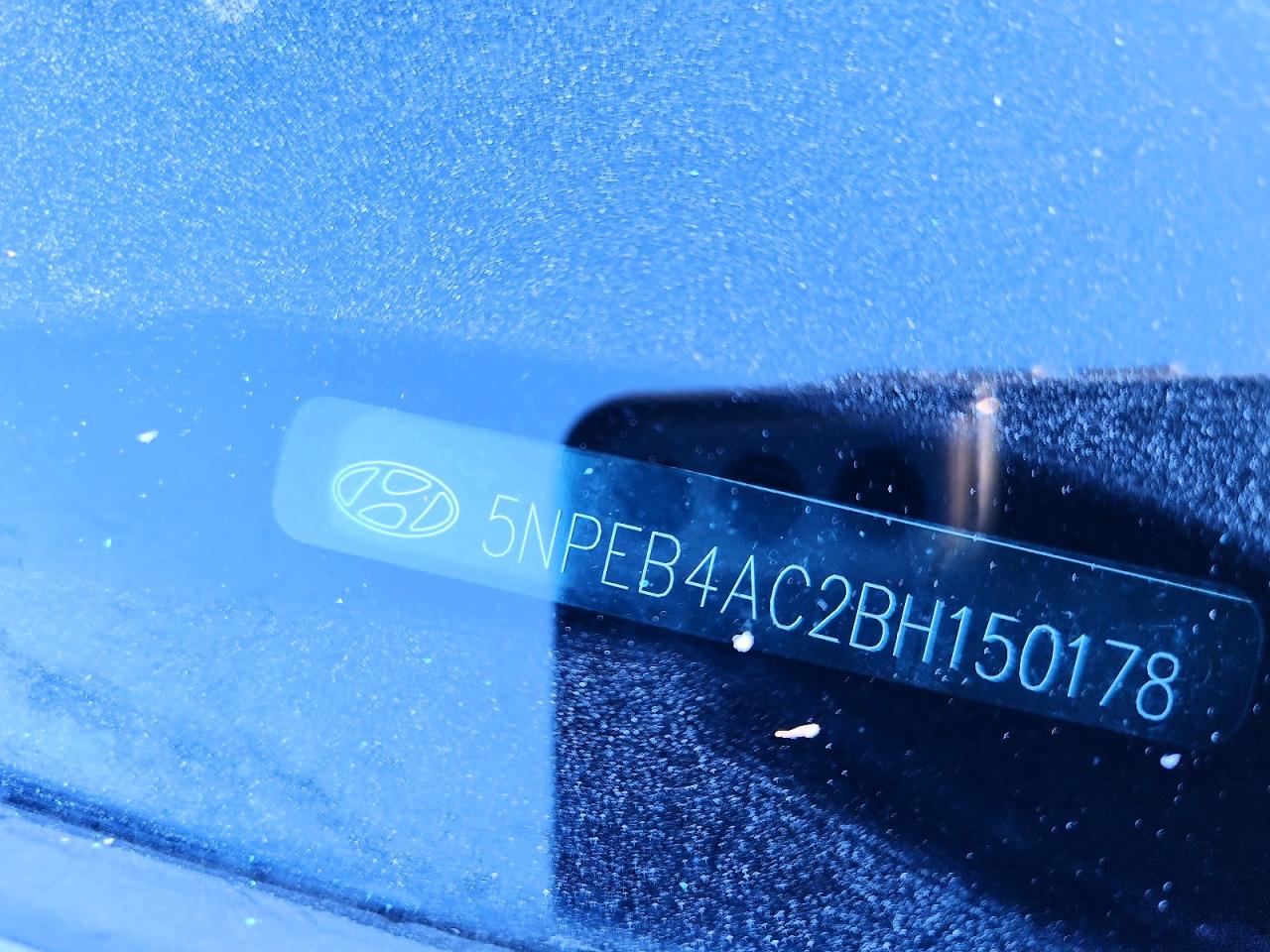 2011 HYUNDAI SONATA GLS photo 12