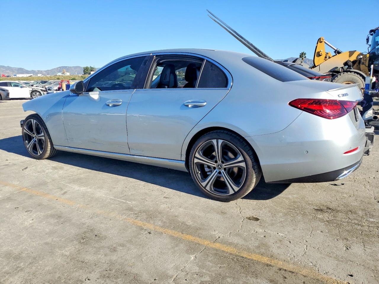 2025 MERCEDES-BENZ C 300 photo 2