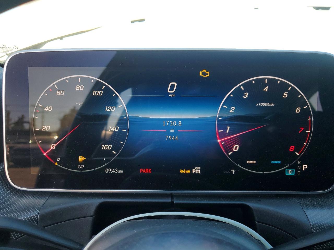 2025 MERCEDES-BENZ C 300 photo 9
