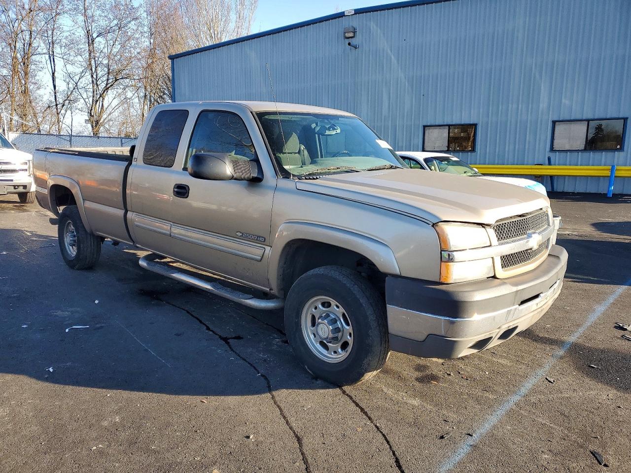 2004 CHEVROLET SILVERADO C2500 HEAVY DUTY photo 7