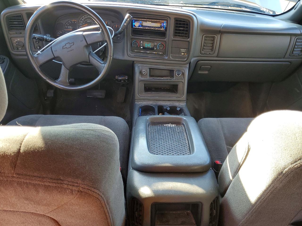 2004 CHEVROLET SILVERADO C2500 HEAVY DUTY photo 15