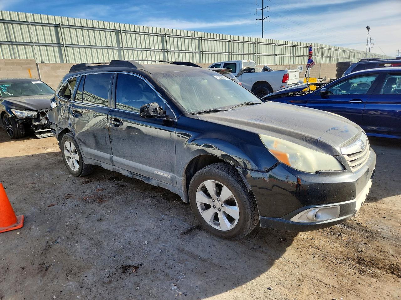 2011 SUBARU OUTBACK 2.5I LIMITED photo 4