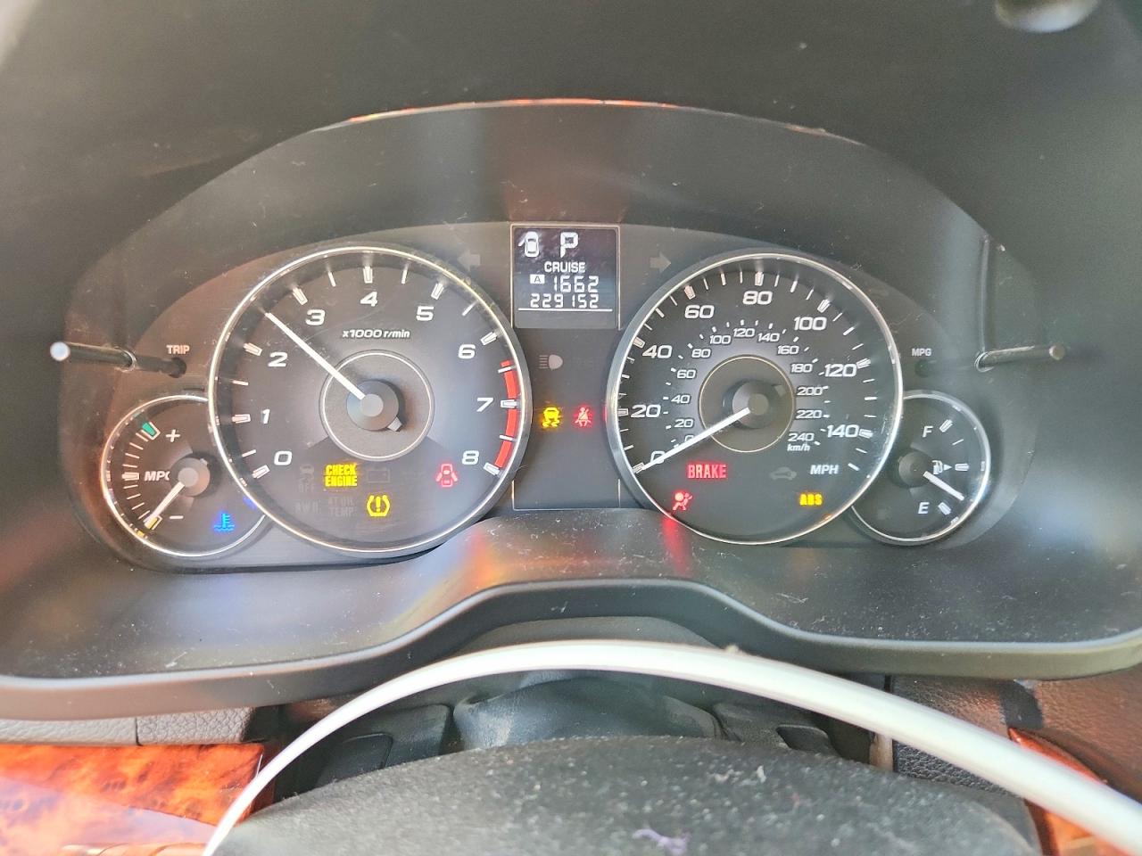 2011 SUBARU OUTBACK 2.5I LIMITED photo 9