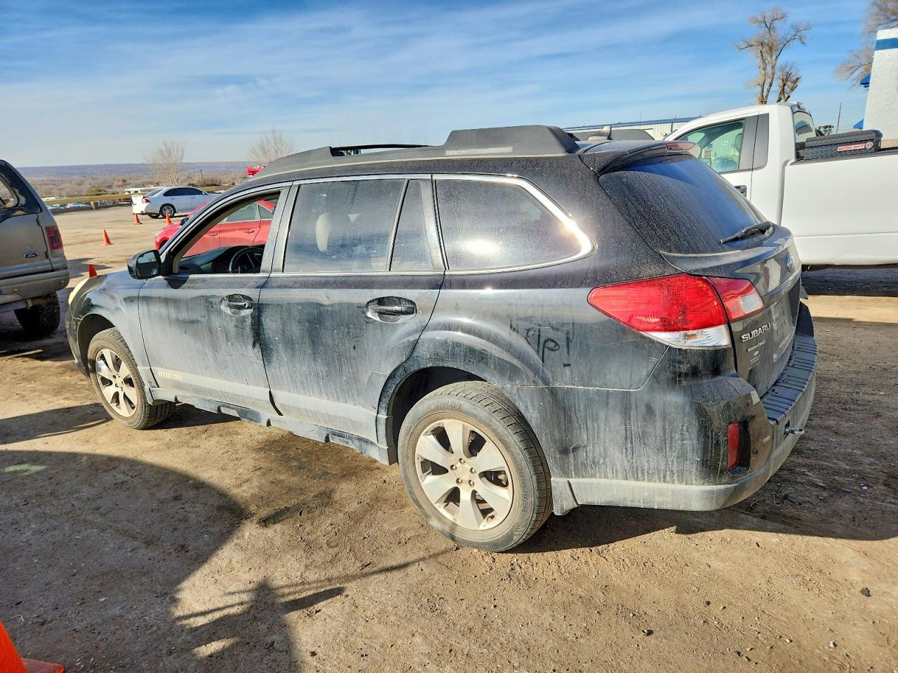 2011 SUBARU OUTBACK 2.5I LIMITED photo 2