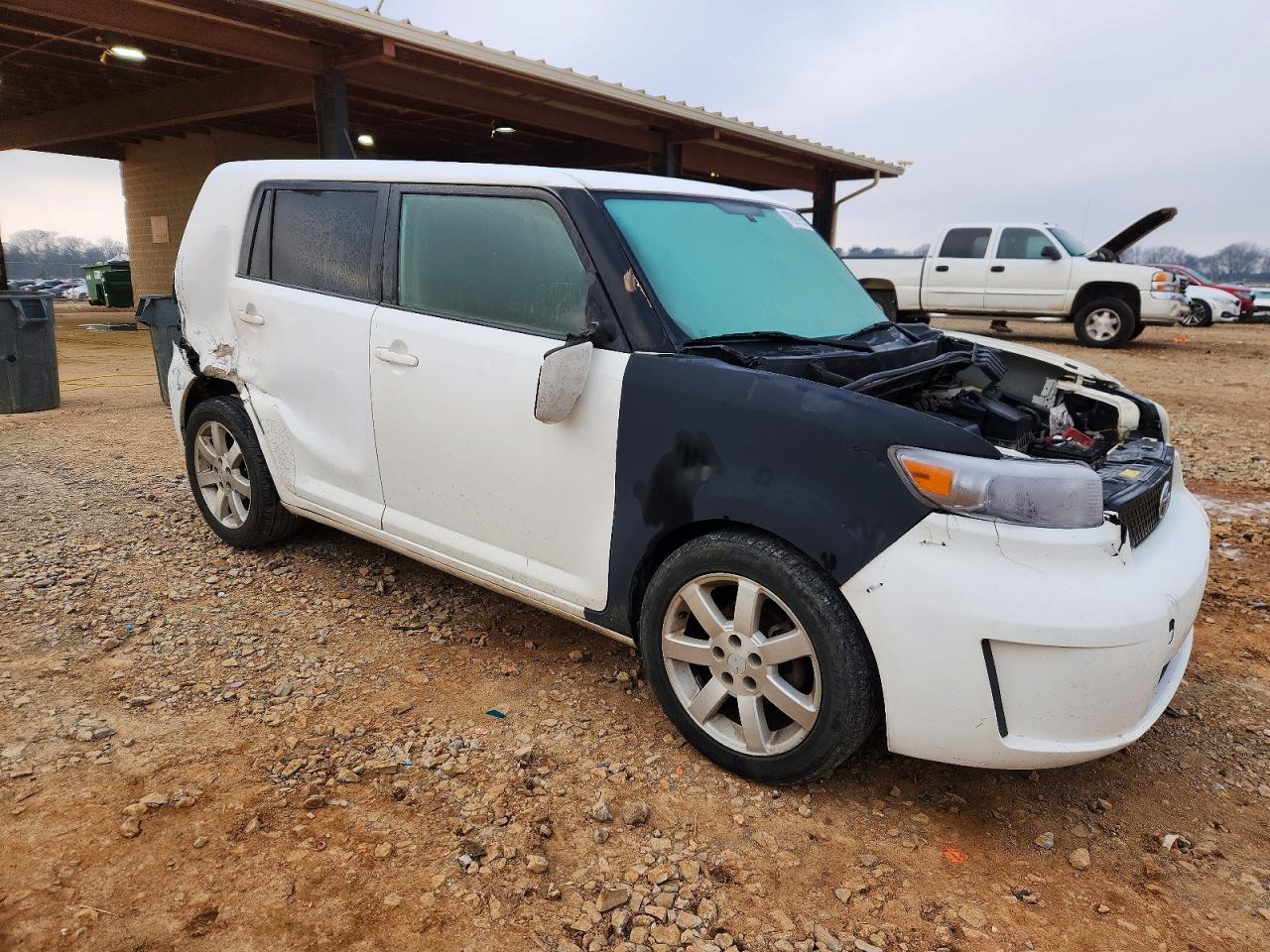 2009 TOYOTA SCION XB photo 4