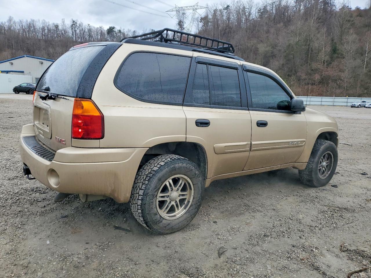 2004 GMC ENVOY photo 3