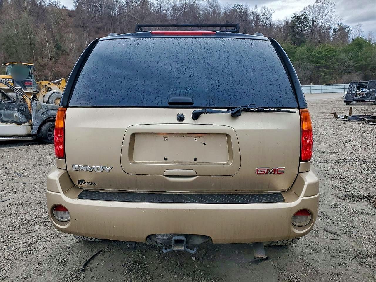 2004 GMC ENVOY photo 6