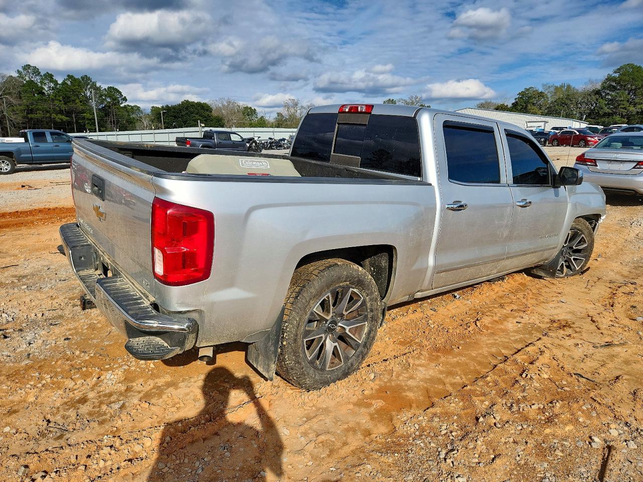2018 CHEVROLET SILVERADO K1500 LTZ photo 5