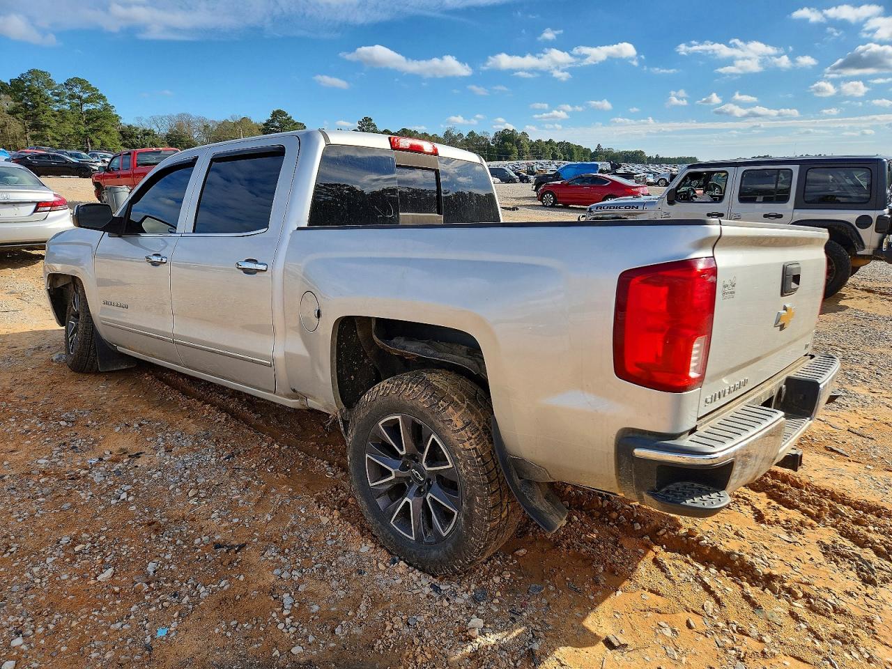 2018 CHEVROLET SILVERADO K1500 LTZ photo 3