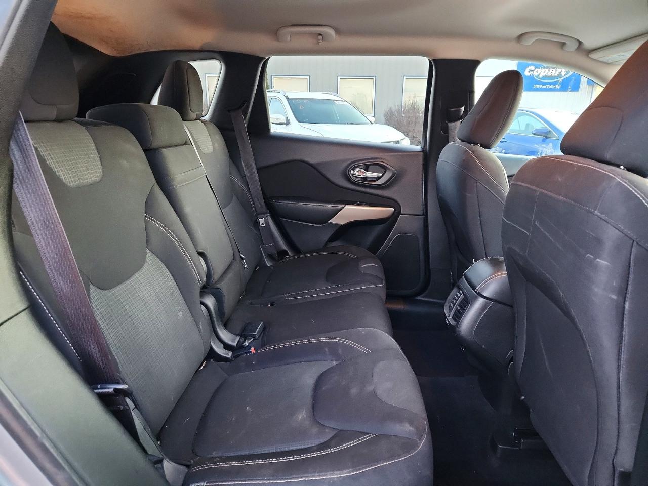 2017 JEEP CHEROKEE LATITUDE photo 21