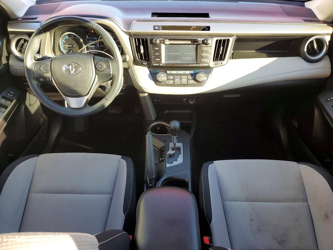 2016 TOYOTA RAV4 XLE photo 8