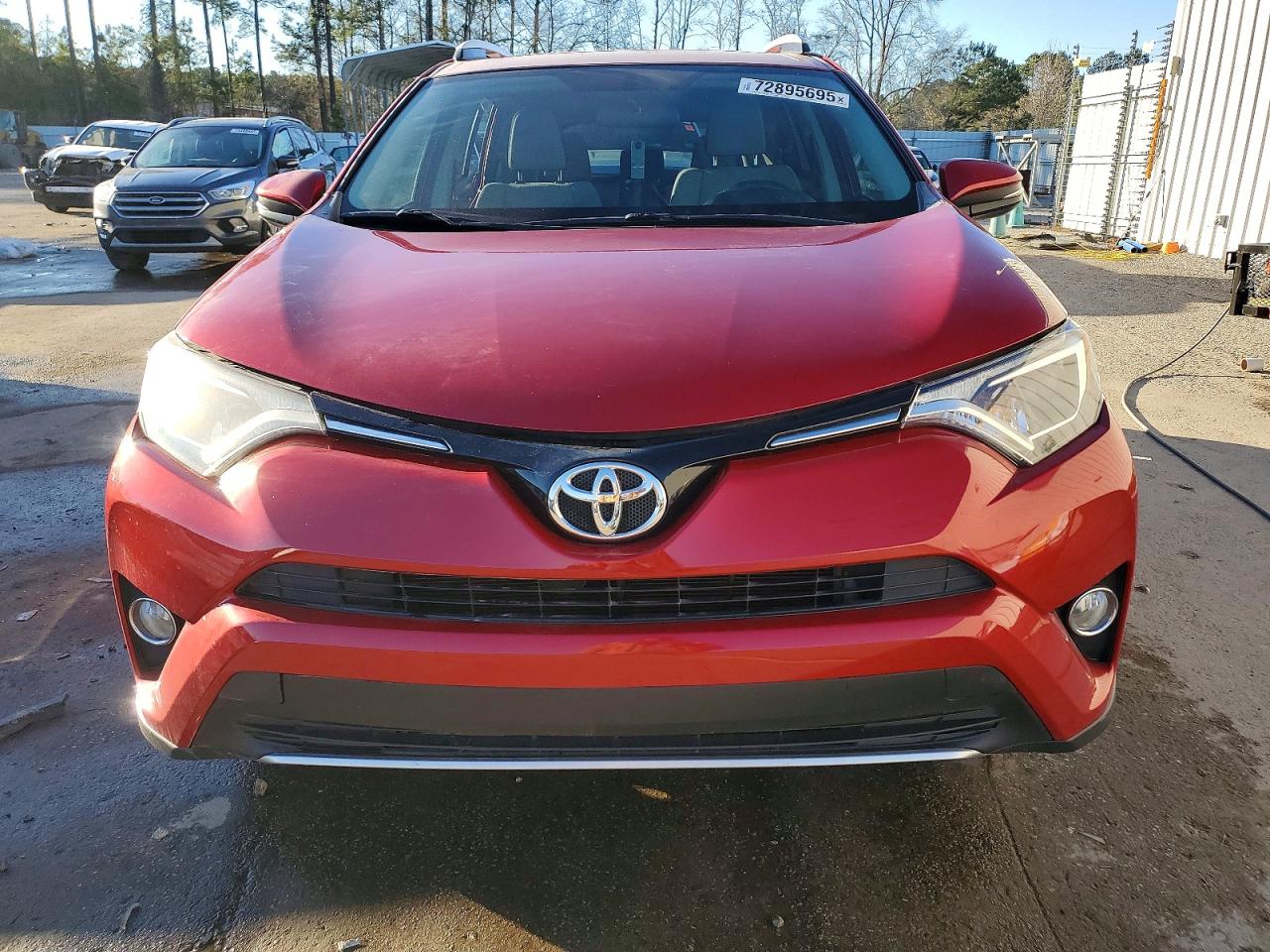 2016 TOYOTA RAV4 XLE photo 5