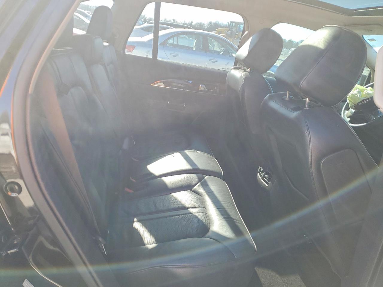 2014 LINCOLN TOWNHOUSE MKX photo 31