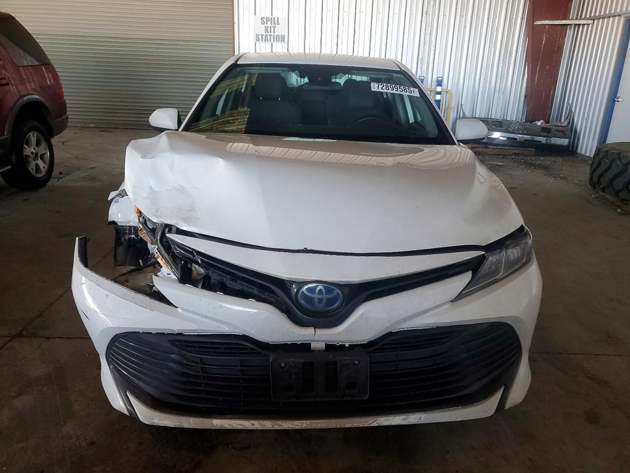 2020 TOYOTA CAMRY LE photo 5