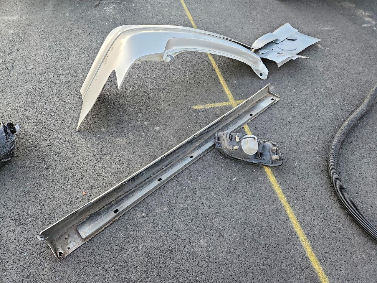 2009 TOYOTA CAMRY BASE photo 23