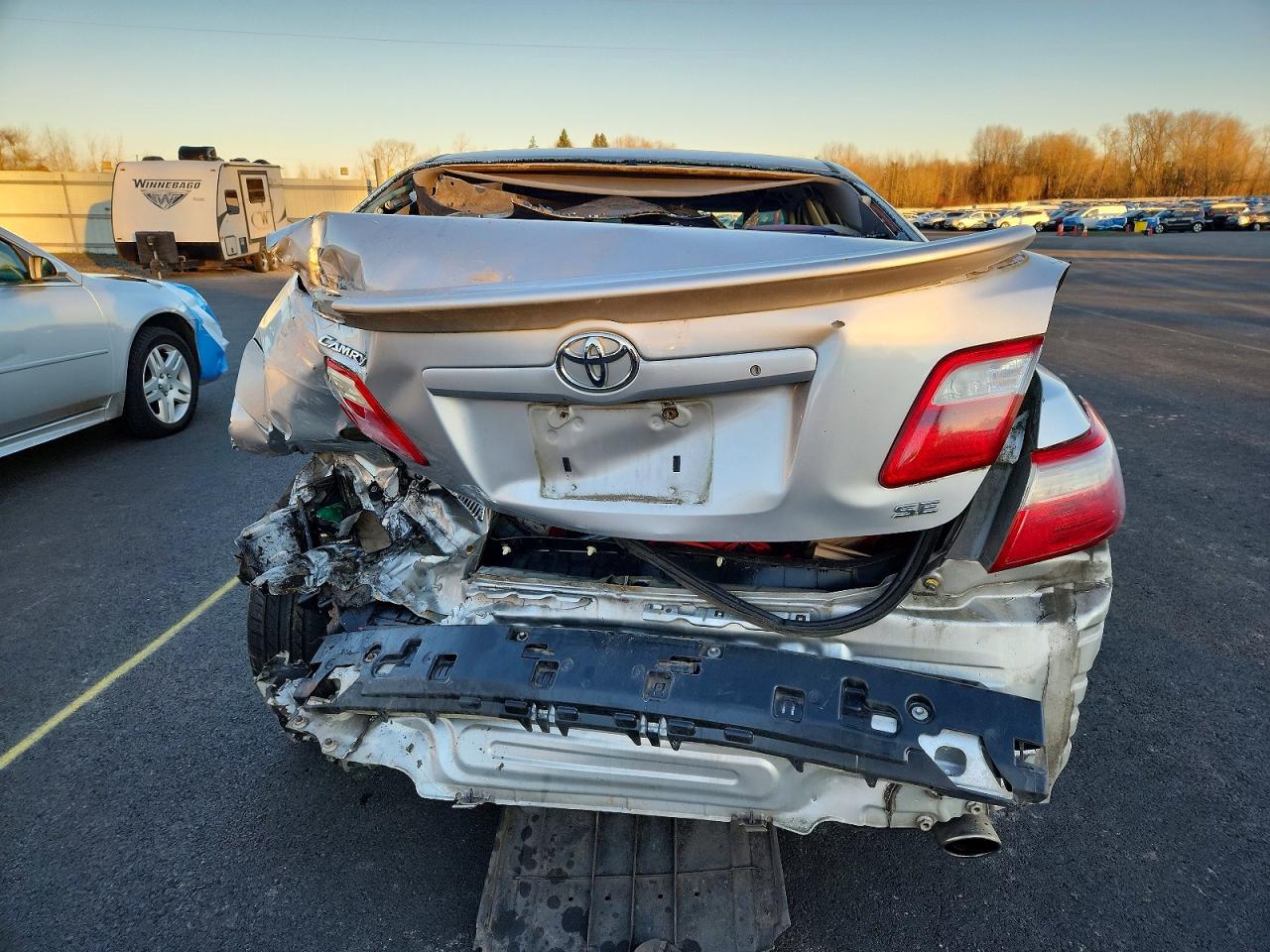 2009 TOYOTA CAMRY BASE photo 11