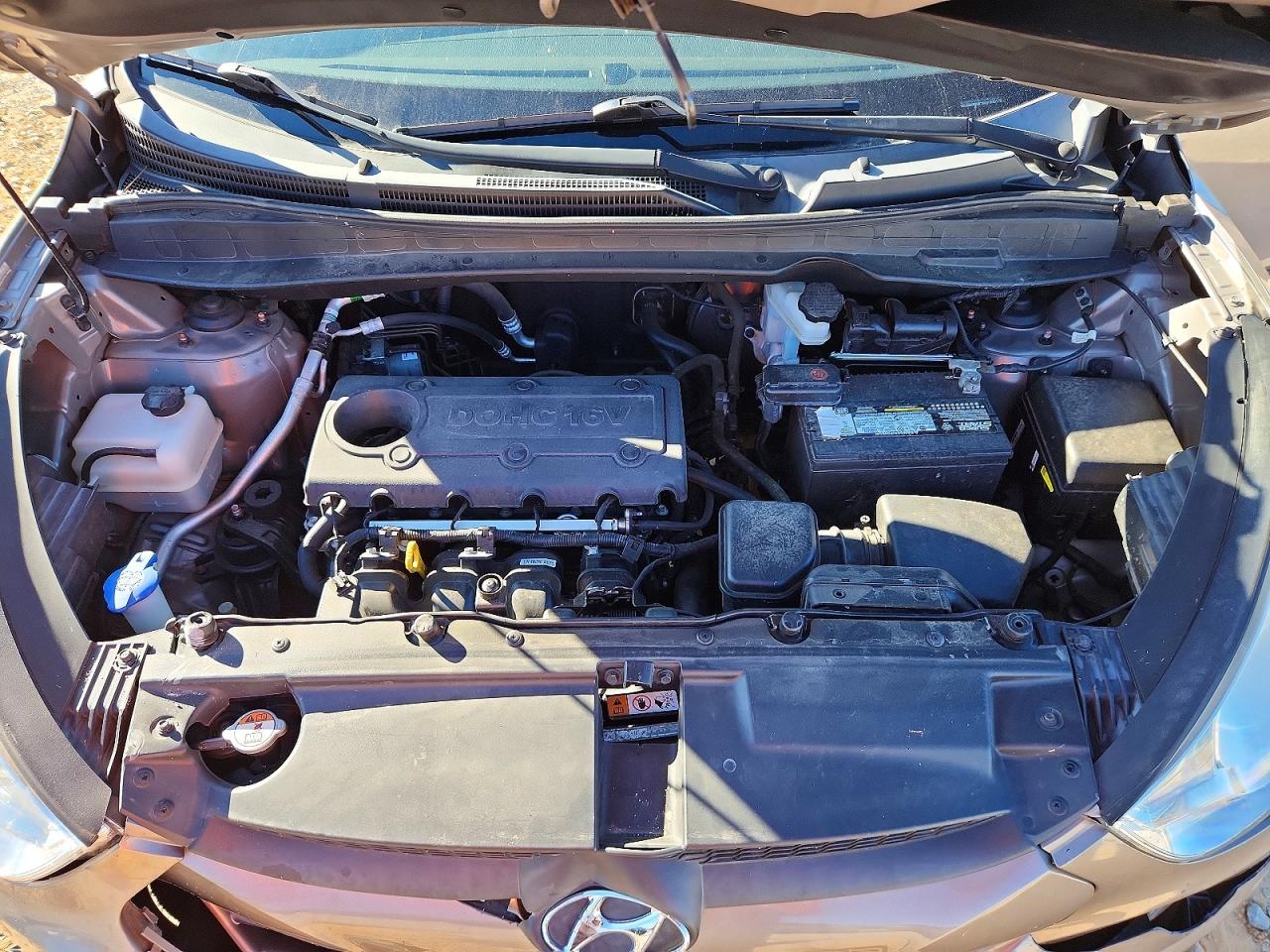 2013 HYUNDAI TUCSON GLS photo 23