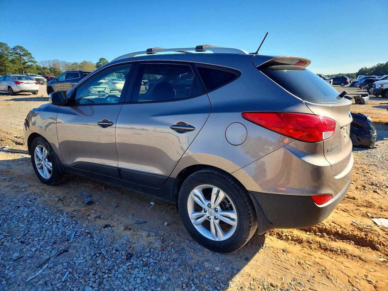 2013 HYUNDAI TUCSON GLS photo 3