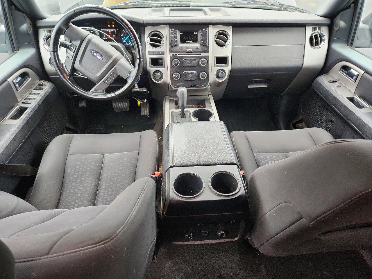 2016 FORD EXPEDITION XLT photo 15