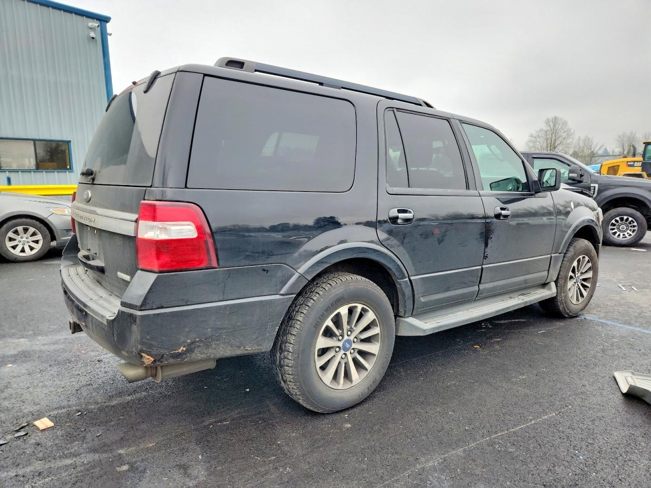 2016 FORD EXPEDITION XLT photo 5
