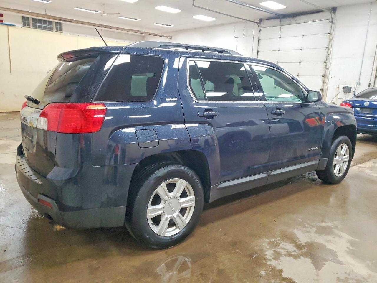 2015 GMC TERRAIN SLE photo 5