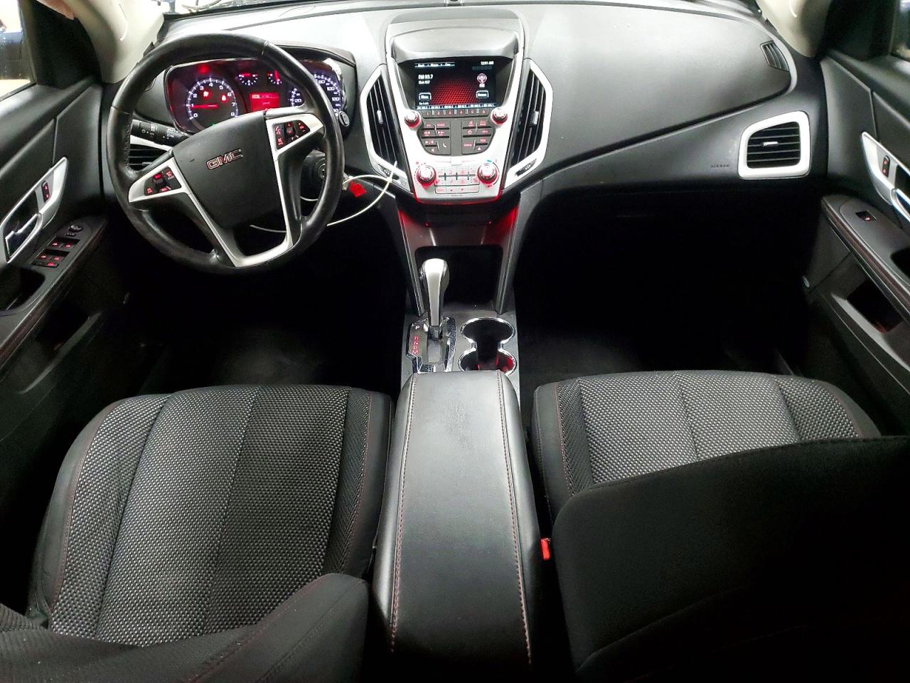 2015 GMC TERRAIN SLE photo 15